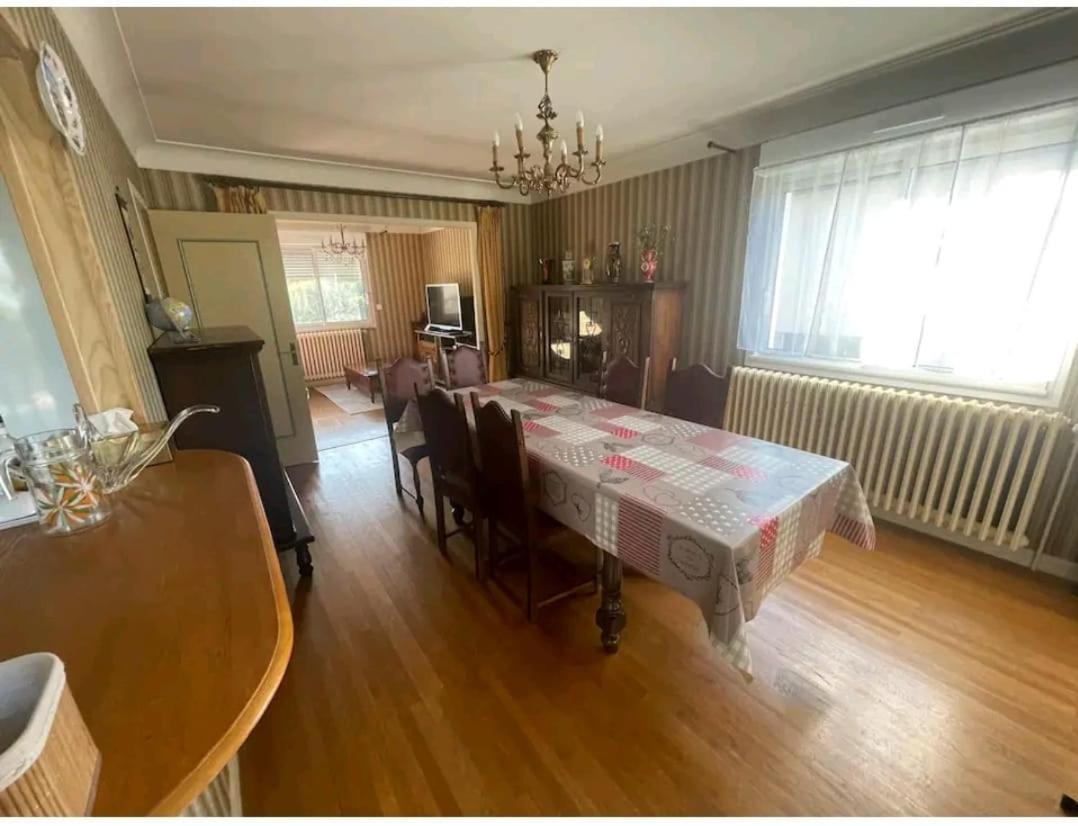 -Comme A La Maison- Jardin, Veranda, Ideal Familles Et Business Niort Exterior photo